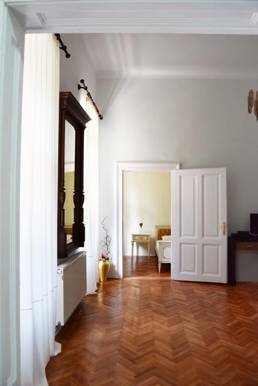 Contessa Napoca Apartment *